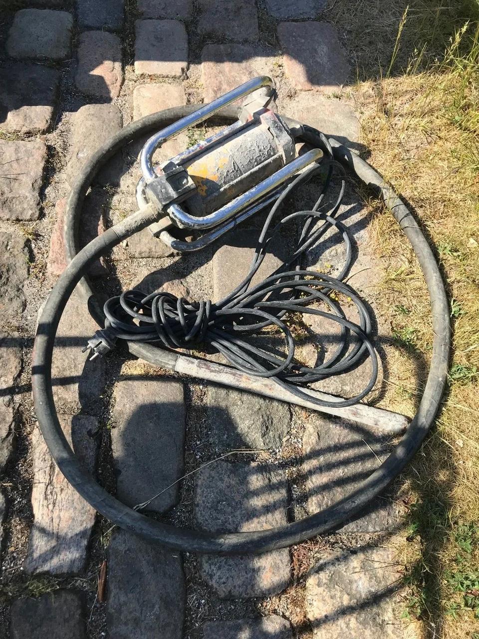 Stavvibrator Dynapac