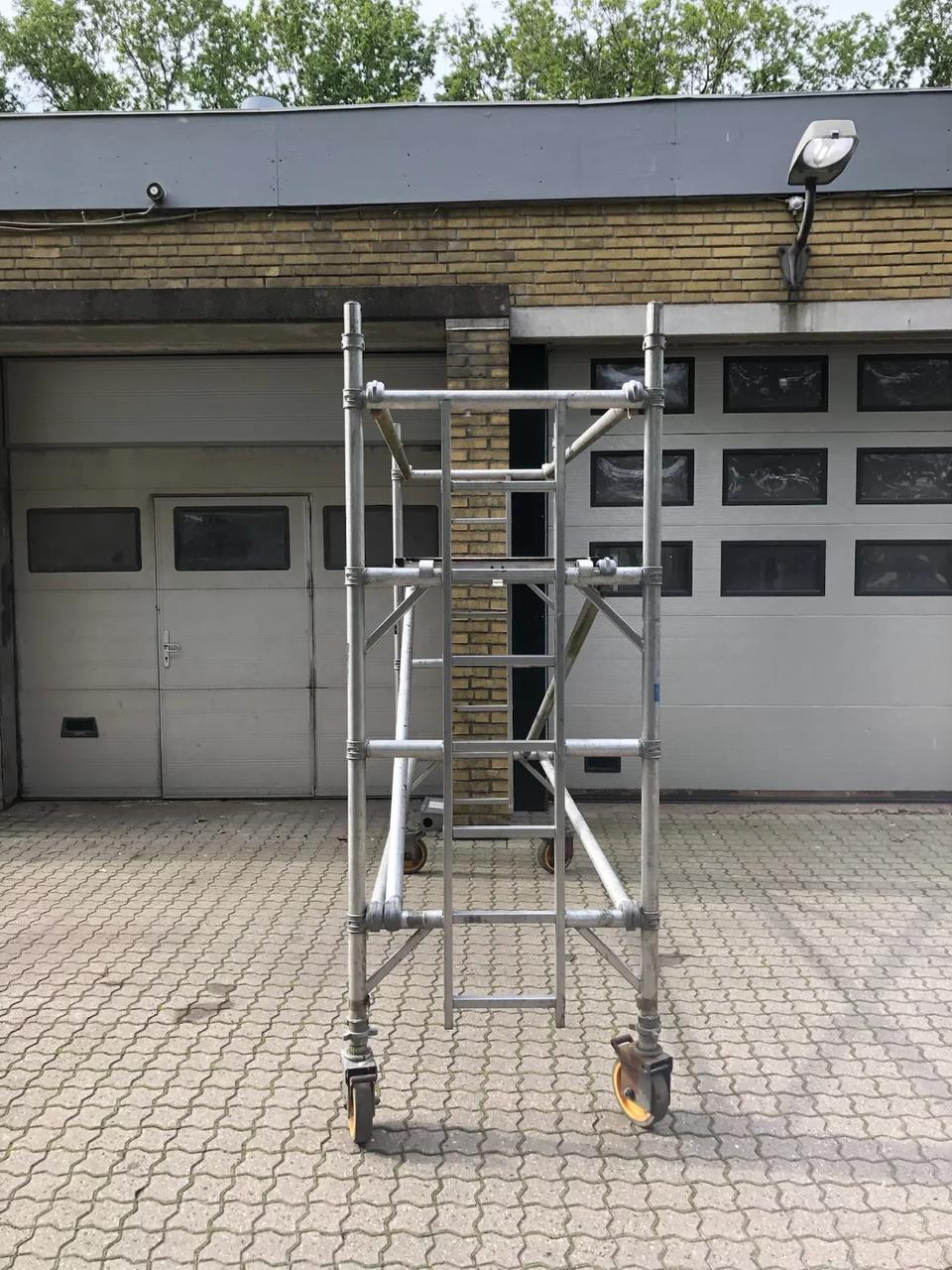 Stillads (Rullestillads i aluminium)